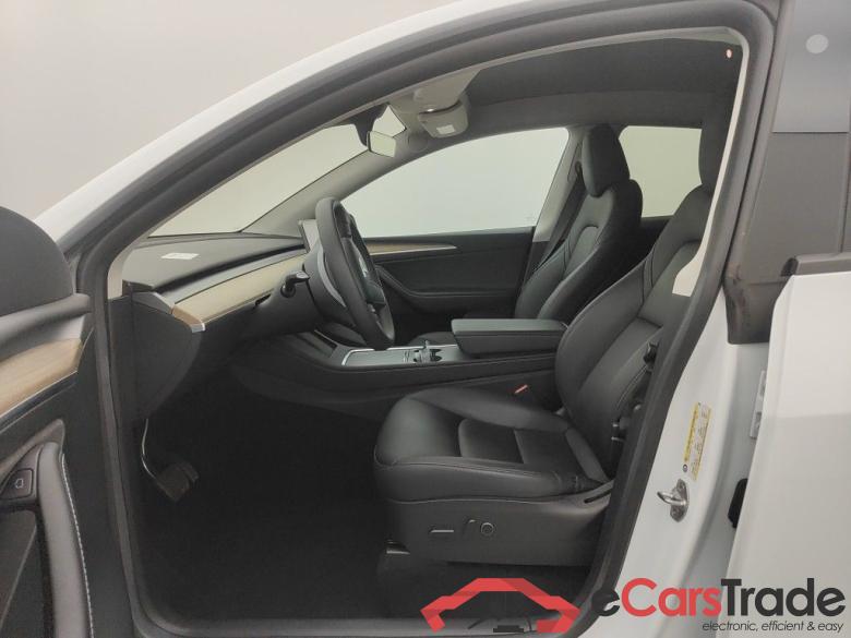 TESLA MODEL Y 72.5 kWh Dual Motor Long Range (324 kW) 5d #3