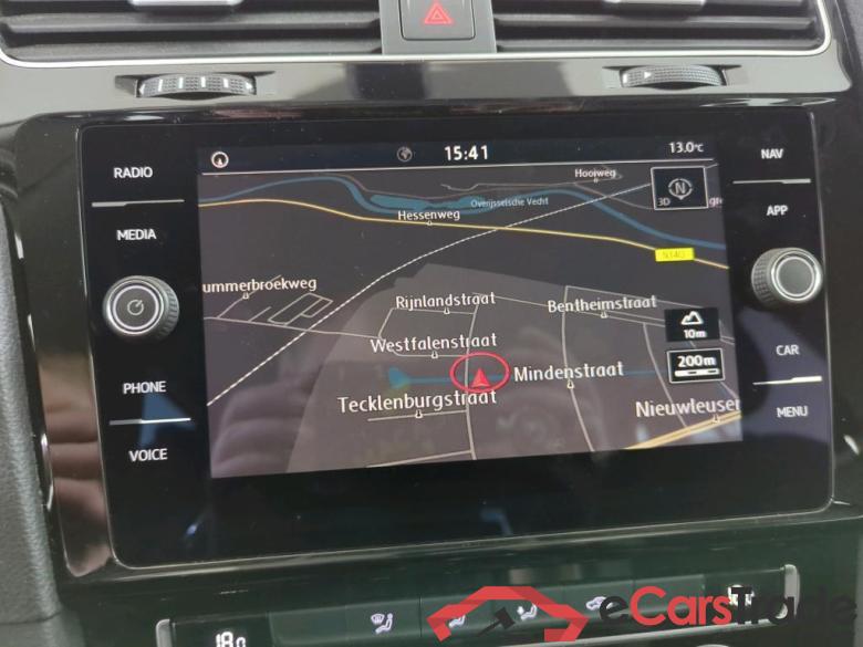 VOLKSWAGEN Golf Variant 85 kW #2