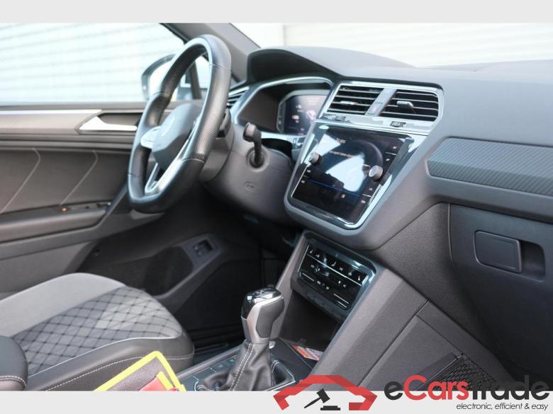 VOLKSWAGEN Tiguan Tiguan R-Line 1.4 l eHybrid GPF 110 kW (150 PS)/85 kW (115 PS) 6-speed dual-clutch transmission DSG #6