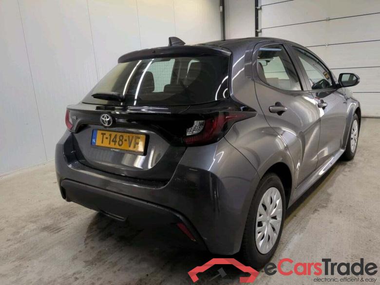 TOYOTA Yaris 1.5 VVT-i Active #2