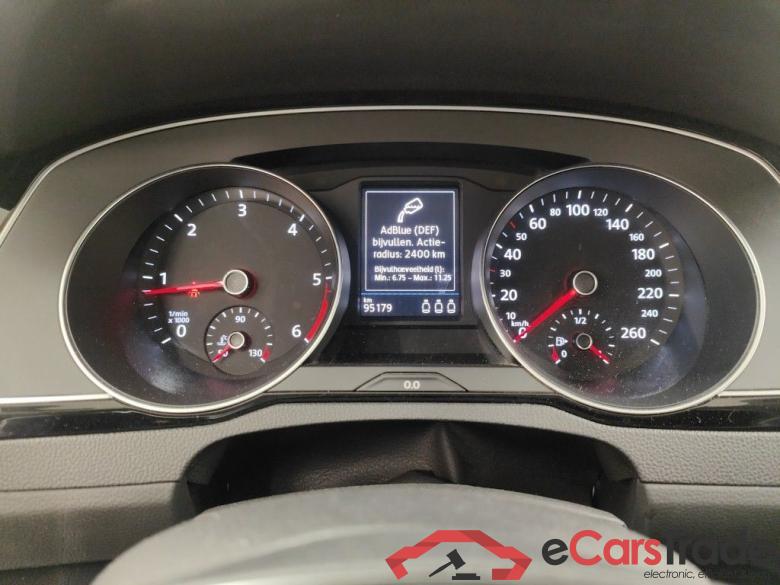 Volkswagen Passat Variant 1.6 TDI Comfortline Business DSG-7 5d #6
