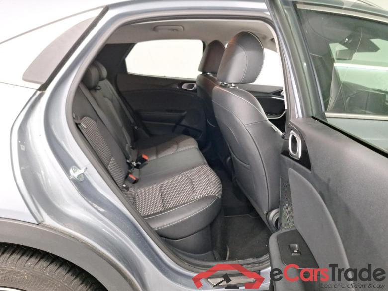 KIA XCEED 1.6 GDI PHEV DCT BUSINESS LINE #6