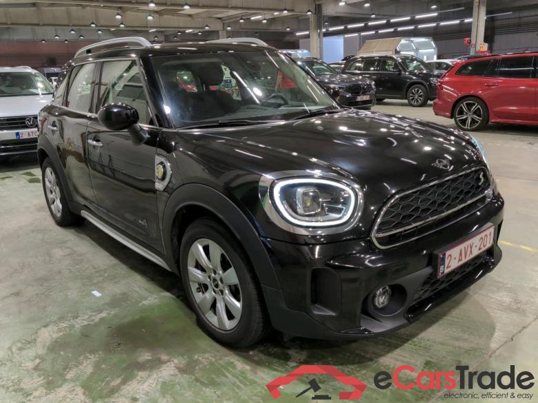 MINI COUNTRYMAN 1.5 COOPER S E 4WD AUTO #2