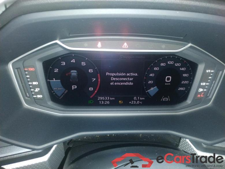 AUDI A1 / 2018 / 5P / berlina con portón Sportback Black line 35 TFSI 110kW S tro #4