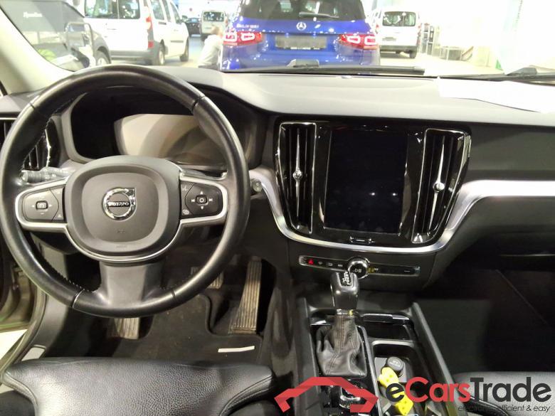 VOLVO V60 DIESEL - 2018 2.0 D3 AWD Momentum Pro Gea. (EU6d-T.) STOCK #6