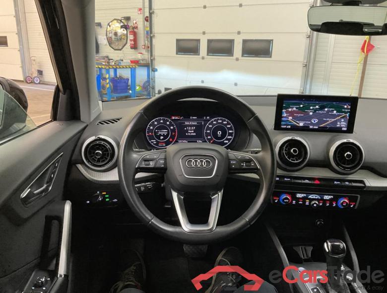 AUDI Q2 35 TFSI Business Edition Advanced S tr. #3