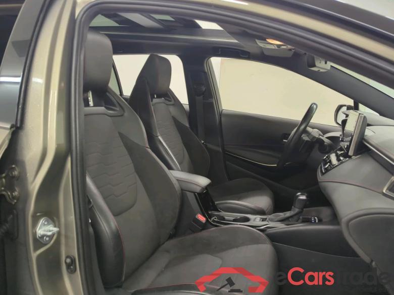 Toyota Corolla Touring Sports 2.0 Hybrid Executive 5d  + Pano #3