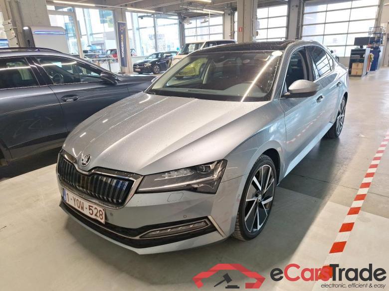 SKODA - SKO SUPERB TSI iV 218PK DSG6 Style Pack Corporate Plus & Premium II & Auxiliary Heater & 19 Inch & Matrix LED & 360 Camera & Safety & Pano Roof   * HYBRID * #1