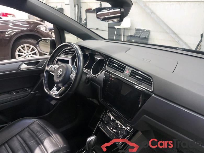 VOLKSWAGEN - VW  TOURAN TSi 150PK DSG Highline & R Design Pack & Business Plus With Vienna Leather & Family Pack & Easy Open & Winter & Park Assist & Camera & Power Foldable Trailer Hook  * PETROL * #3