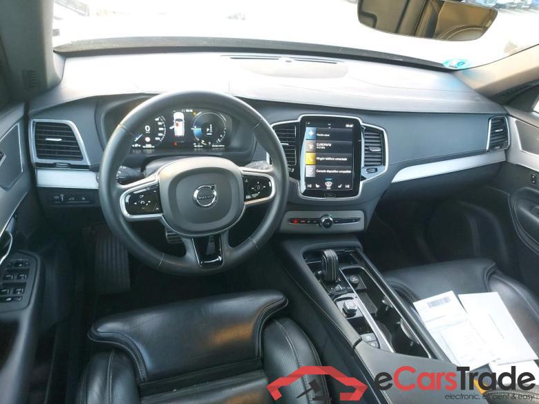 VOLVO XC90 / 2019 / 5P / todoterreno 2.0 T8 AWD Recharge R-Design Auto #3