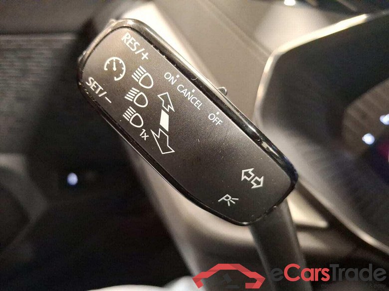 SKODA Octavia Combi 1.0 TSI Business #6