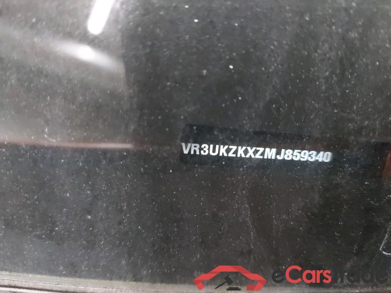 PEUGEOT - PEU e-2008 136PK Allure Pack & Drive Assist Plus  * ELECTRIC * #6