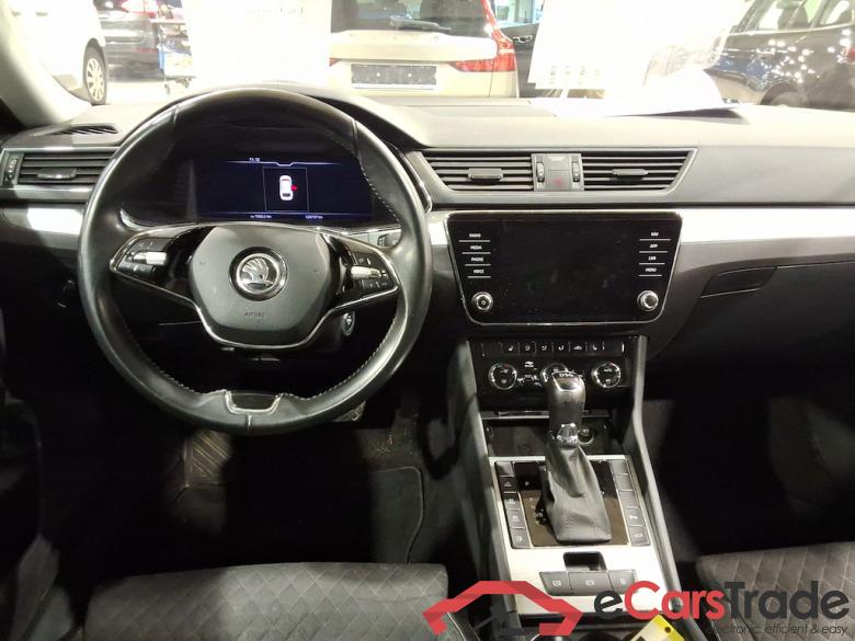 SKODA SUPERB COMBI 1.4 TSI PHEV 160KW DSG6 CLEVER #6