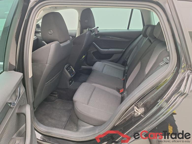 Skoda, Octavia Combi '20, Skoda Octavia Combi 2.0 CRTDI 85kW Ambition 5d #4