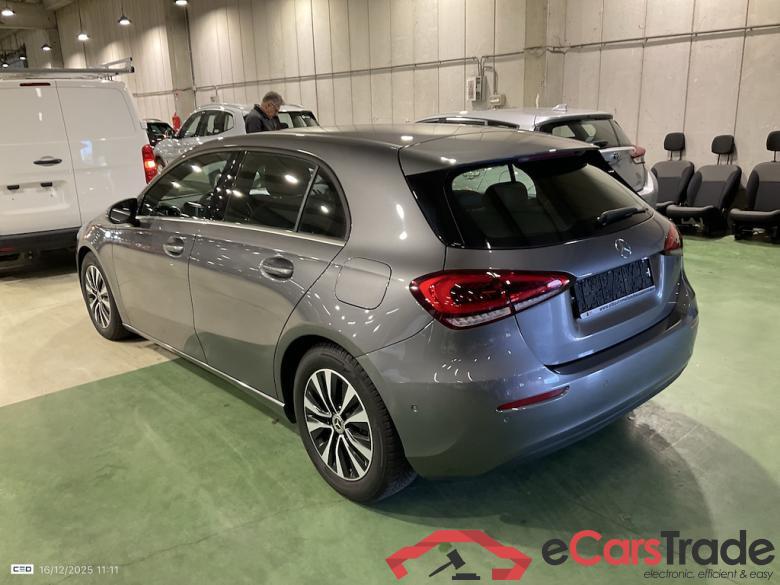 MERCEDES-BENZ A-CLASS 1.3 A 180 BUSINESS SOLUTION #3