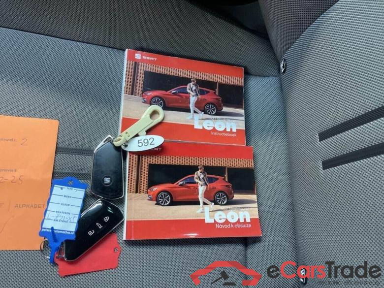 SEAT Leon Sportstourer 1.0 eTSI Style BnsIn #5