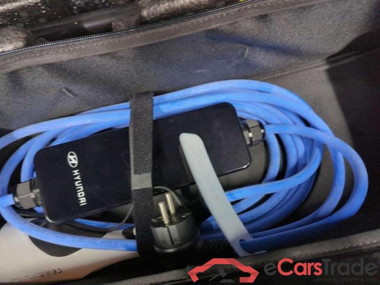 HYUNDAI Kona EV Fashion 64 kWh #4