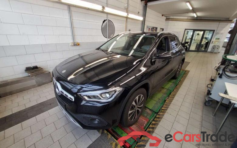 Mercedes-Benz GLA (BM 247)(02.2020->) DE - SUV5 GLA 250 e EU6d, e Style (EURO 6d), 2020 - 2023