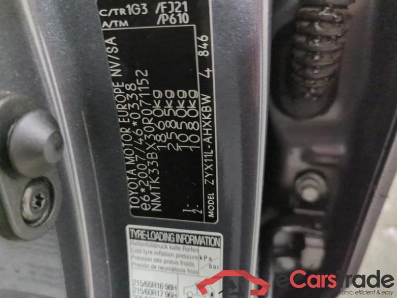 Toyota C-HR 1.8 Hybrid Dynamic automaat 5d #6