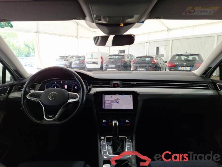VOLKSWAGEN PASSAT / 2019 / 5P / STATION WAGON VAR. 1.4 PLUG IN HYBRID GTE DSG #3