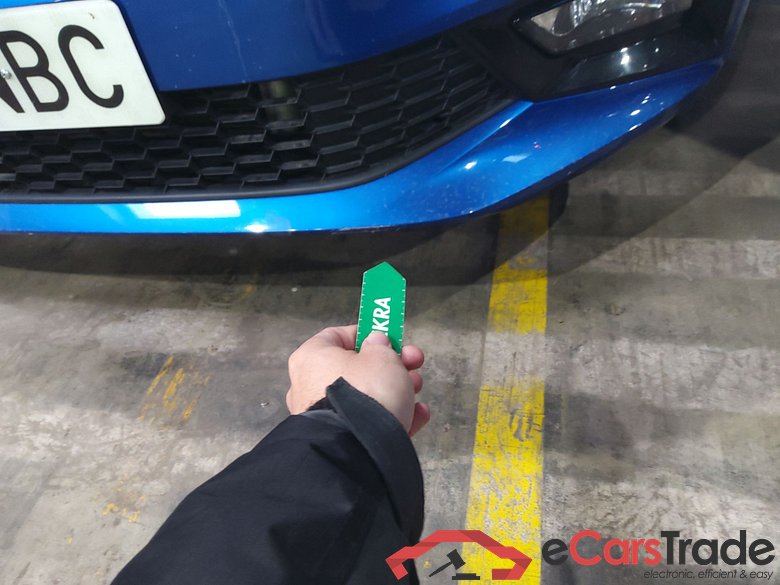 SKODA Fabia 1.0 TSI 85kW (115CV) DSG 7 vel. Automático Selection #6