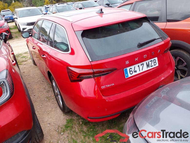 SKODA Octavia 1.5 TSI 110kW (150CV) m-HEV DSG 7 vel. Automático Combi Design #2
