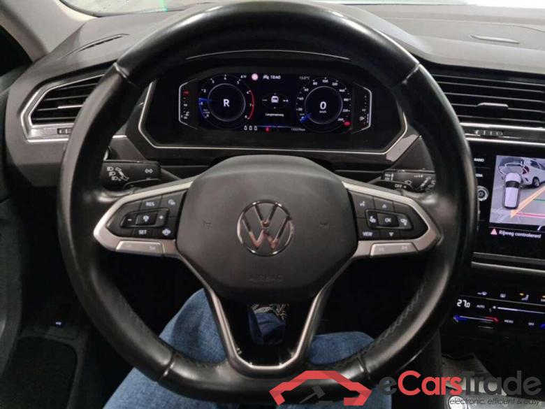 VOLKSWAGEN Tiguan 1.5 TSI Life Business DSG #6