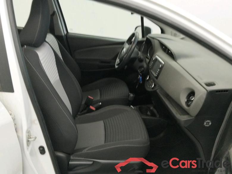 TOYOTA Yaris / 2017 / 5P / berlina con portón 1.5 100H Active #6