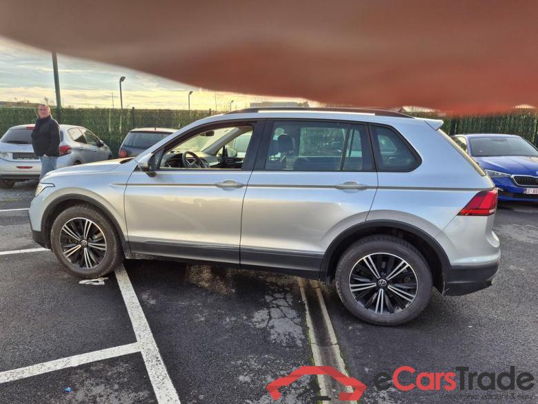 VOLKSWAGEN Tiguan Tiguan Life Business 2.0 TSI OPF 4MOTION 140 kW (190 ch) 7 vitesses DSG #4