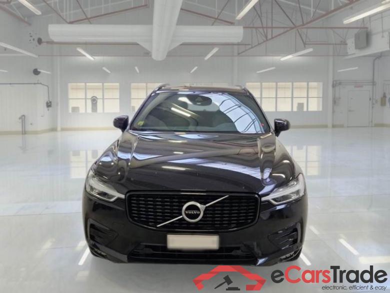 VOLVO XC60 / 2017 / 5P / SUV D4 GEARTR. R-DESIGN #6