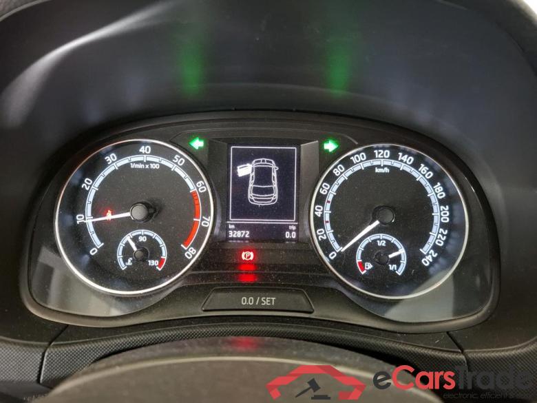 Fabia Business 1.0 MPI 60CV BVM5 E6dT #6