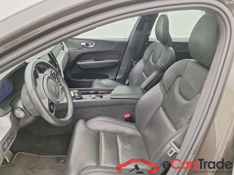 Volvo, XC60 '17, Volvo XC60 T6 Recharge Geartronic R-Design 5d #3