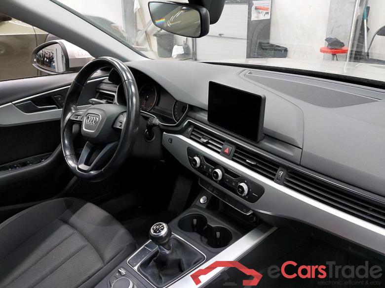 AUDI - AUD A4 AVANT TDI 150PK With Climatic & Navigation & Cruise Control & Park Sensors Front & Rear #3