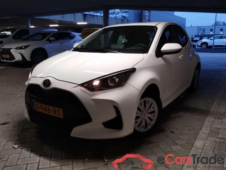 TOYOTA YARIS 1.5 Hybrid Active #1