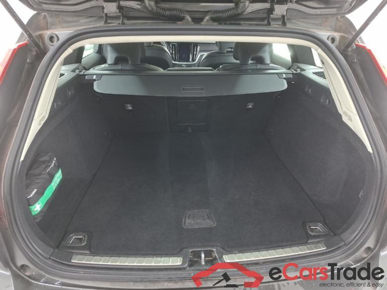 VOLVO V60 B3 Automaat Momentum Advantage 5D 120kW #5