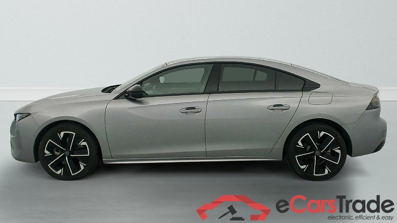 Peugeot 508 Hybrid 225 e-EAT8 Allure #4