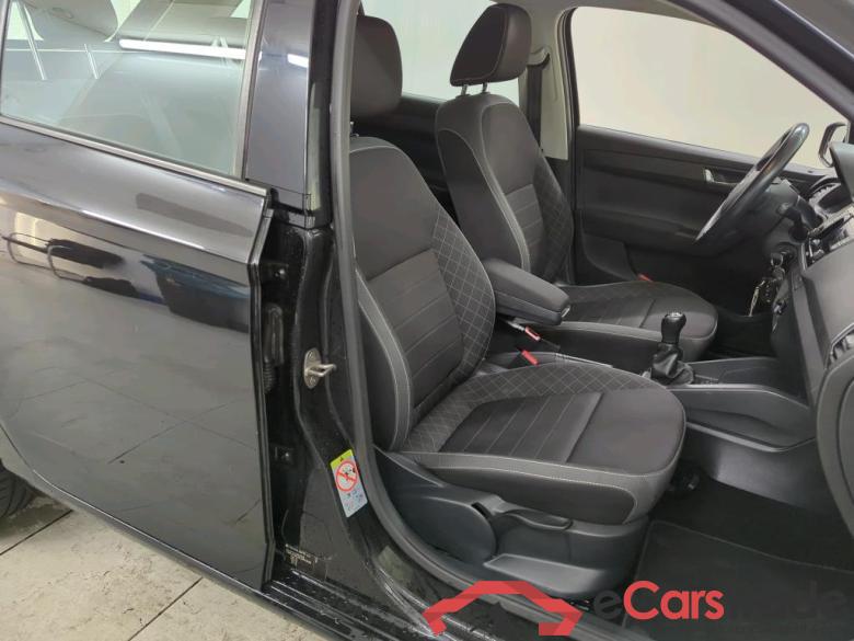 ŠKODA FABIA COMBI 1.0 TSI 70kW Ambition 5d #3