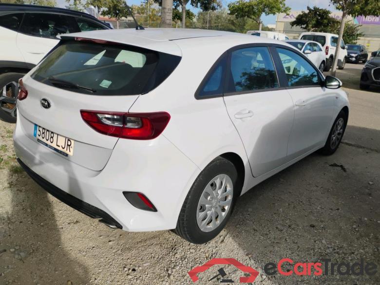 KIA Ceed / 2018 / 5P / berlina con portón 1.0 T-GDi 88kW (120CV) Concept #2