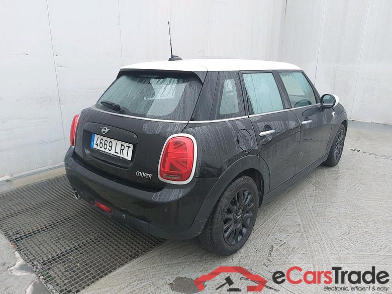 MINI MINI / 2014 / 5P / berlina con portón COOPER 5 PUERTAS #2