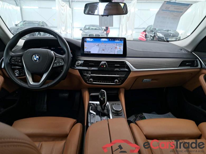 BMW Série 5 Touring / 2020 / 5P / Break 530e 292ch Luxury BVA8 #5