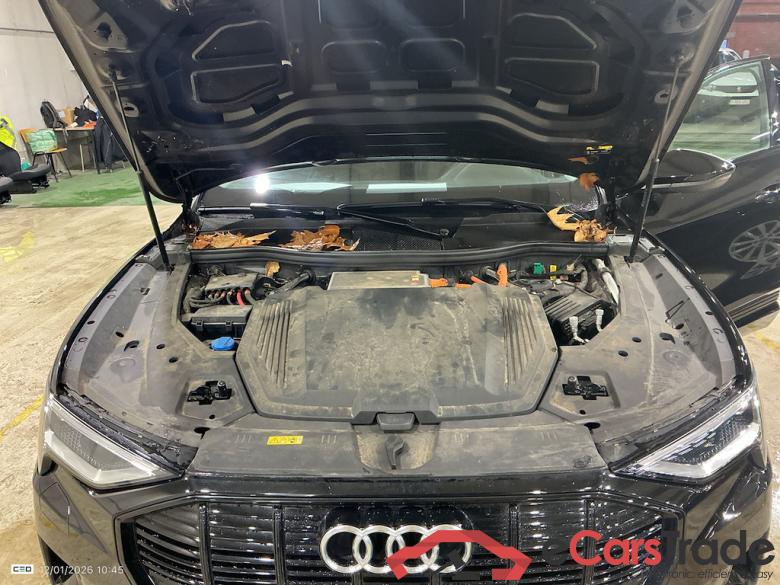 AUDI E-TRON 95 kWh 55 Quattro Advanced #6