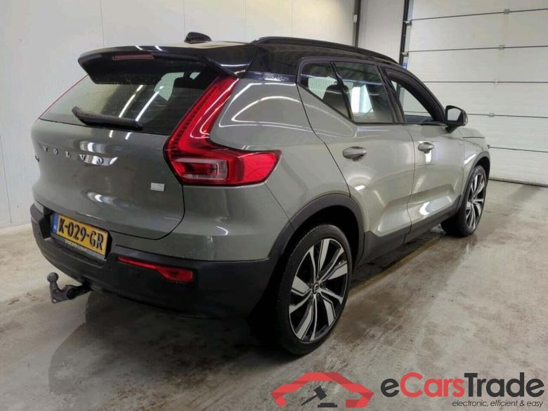 VOLVO XC40 Recharge P8 AWD RDes #2