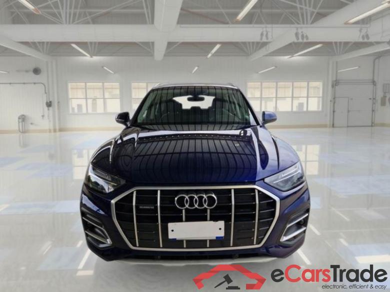 AUDI Q5 / 2020 / 5P / SUV 40 TDI BUSIN. ADVANCED QUATTRO S TRONIC #6