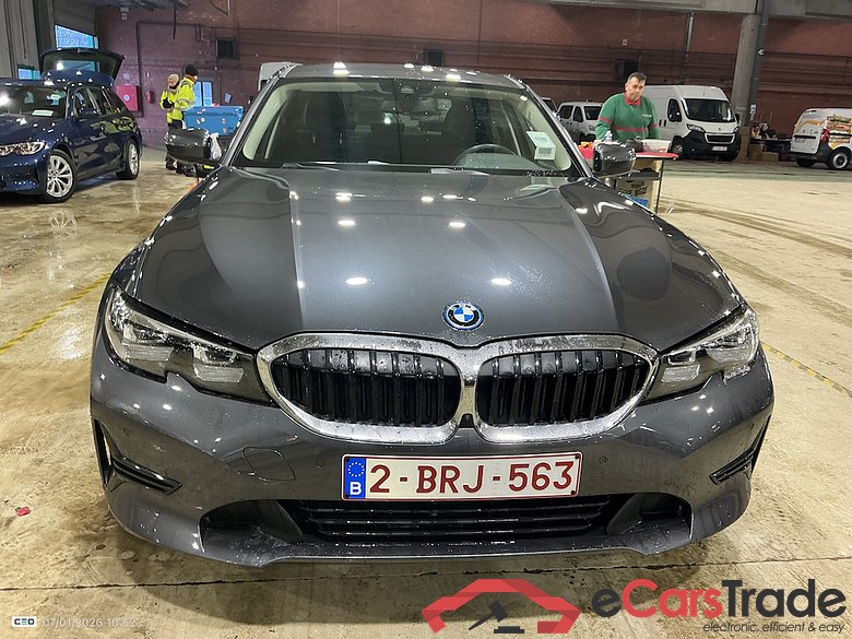 BMW 3-serie 2.0 320E BERLINE #2