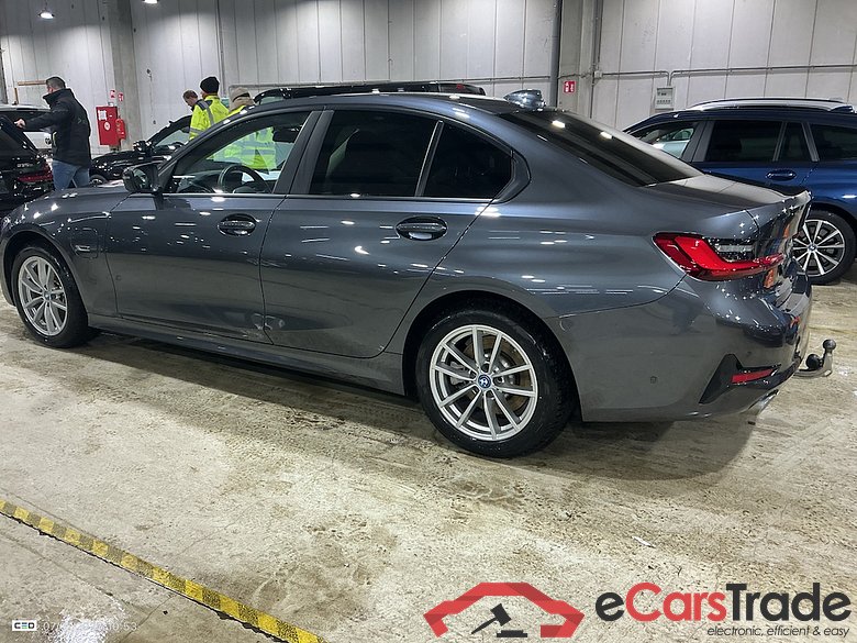 BMW 3-serie 2.0 320E BERLINE #3