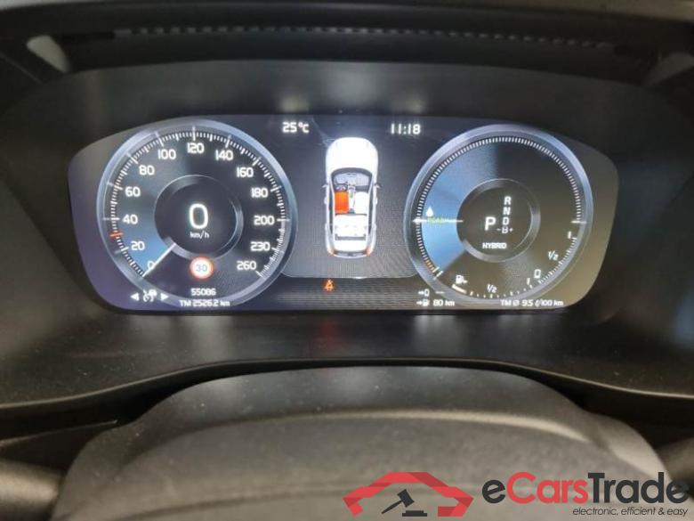 VOLVO XC40 / 2017 / 5P / SUV T4 PLUG-IN HYBRID AUTO RECHARGE R-DESIGN #4