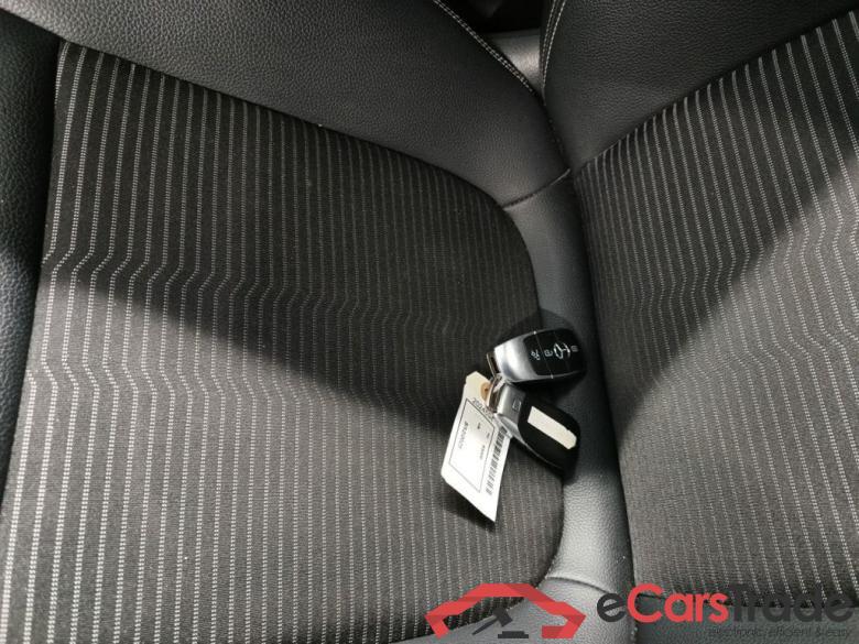 MERCEDES CLASSE CLA COUPE (C118) CLA 180 136 Business Solution (EU6AP) 4d #4