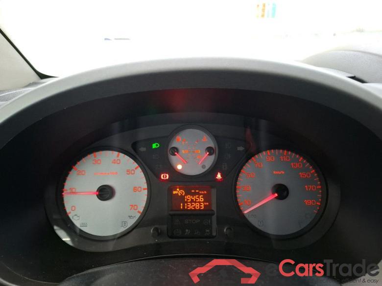 Berlingo Combi Feel 1.6 BlueHDi 100CV BVM5 E6 #6