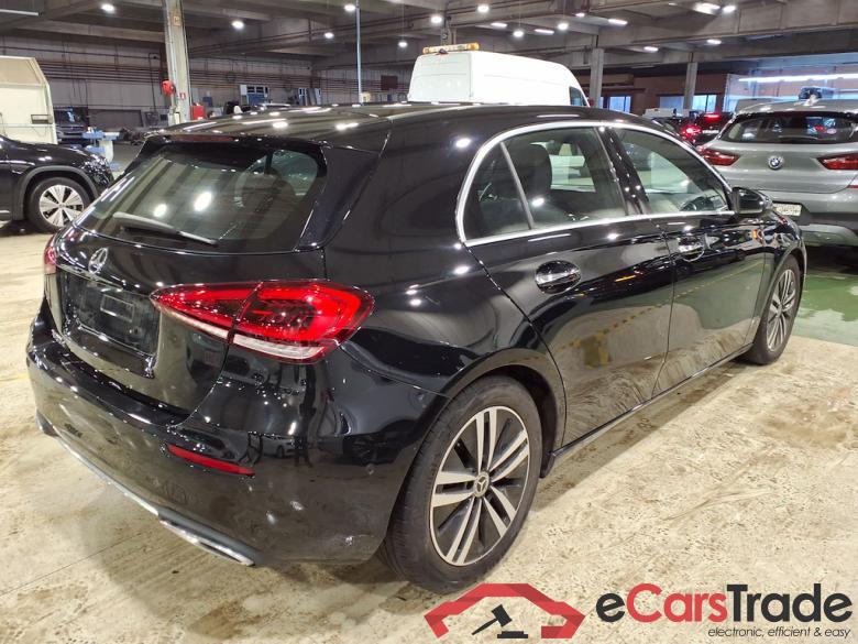 Mercedes A 180d Progressive Aut. Pano LED-Multibeam Widescreen Burmester Ambient Navi Sport-Leather KeylessGo Camera Klima PDC ... #3