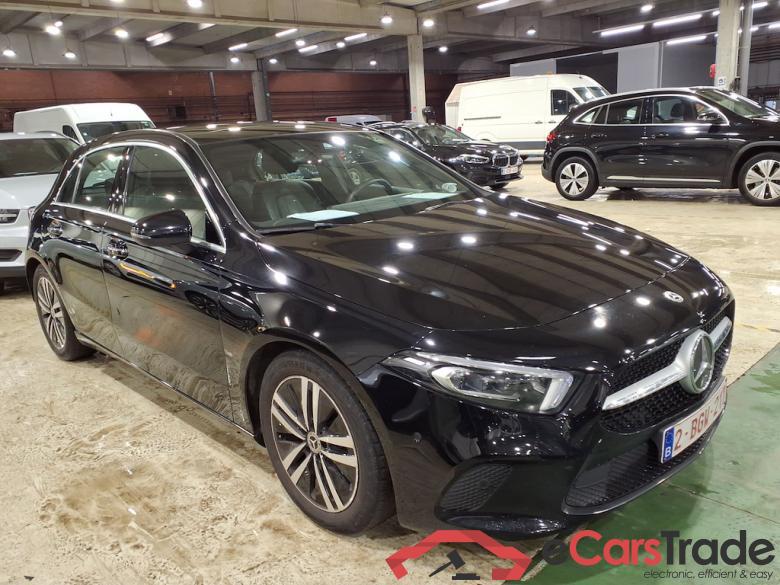 Mercedes A 180d Progressive Aut. Pano LED-Multibeam Widescreen Burmester Ambient Navi Sport-Leather KeylessGo Camera Klima PDC ... #2